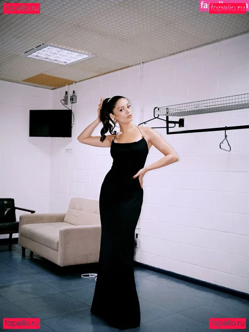 Sophie Charlotte Onlyfans Photo Gallery 