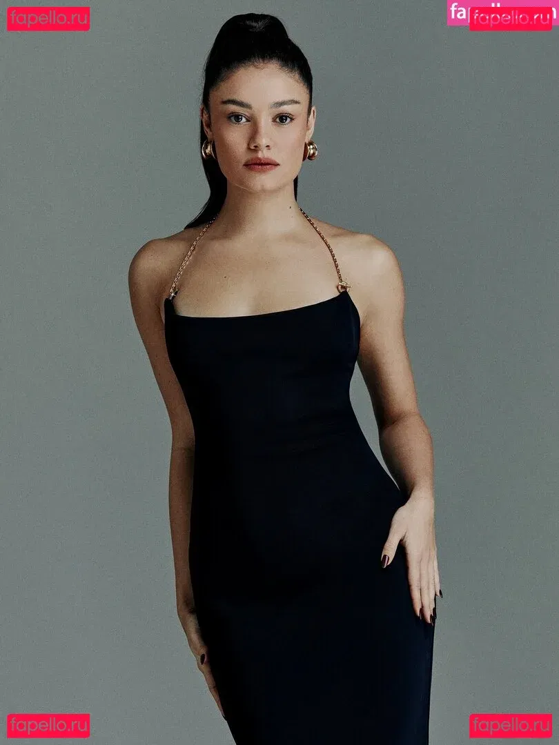 Sophie Charlotte Onlyfans Photo Gallery 