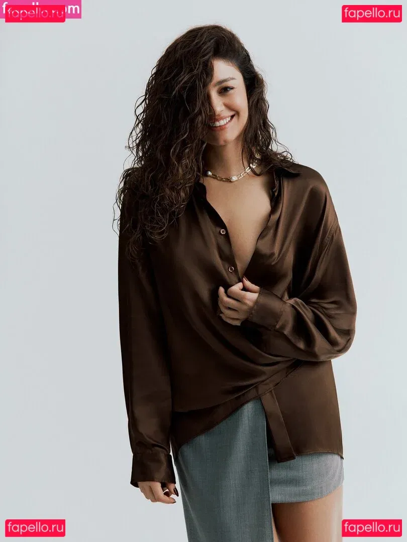 Sophie Charlotte Onlyfans Photo Gallery 