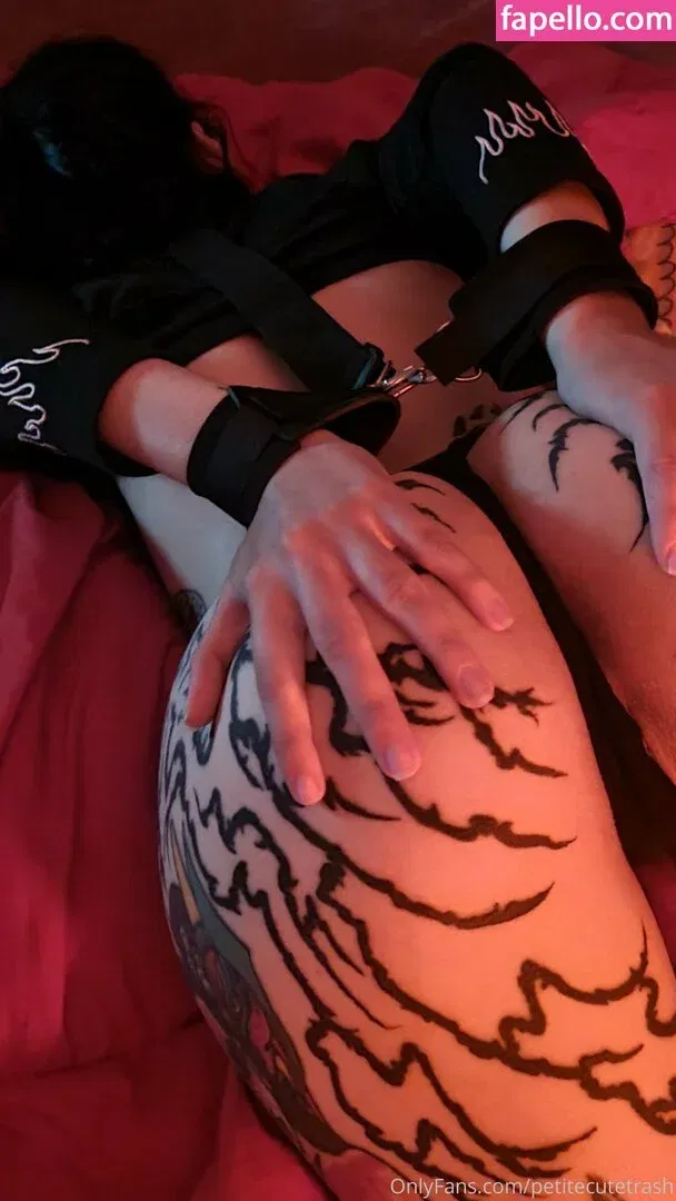 inkedbabee Onlyfans Photo Gallery 