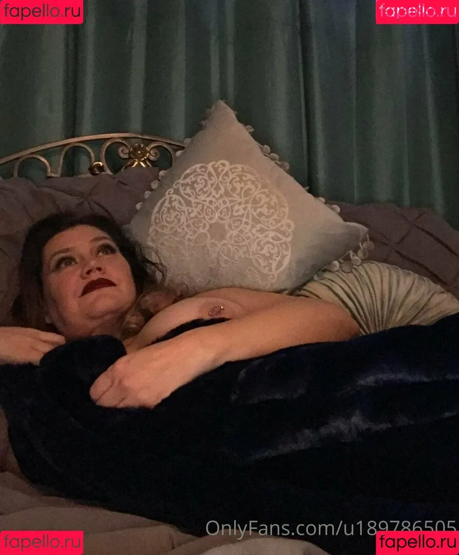 u189786505 Onlyfans Photo Gallery 