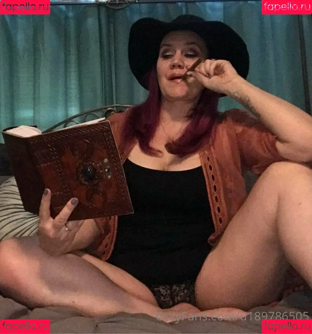 u189786505 Onlyfans Photo Gallery 