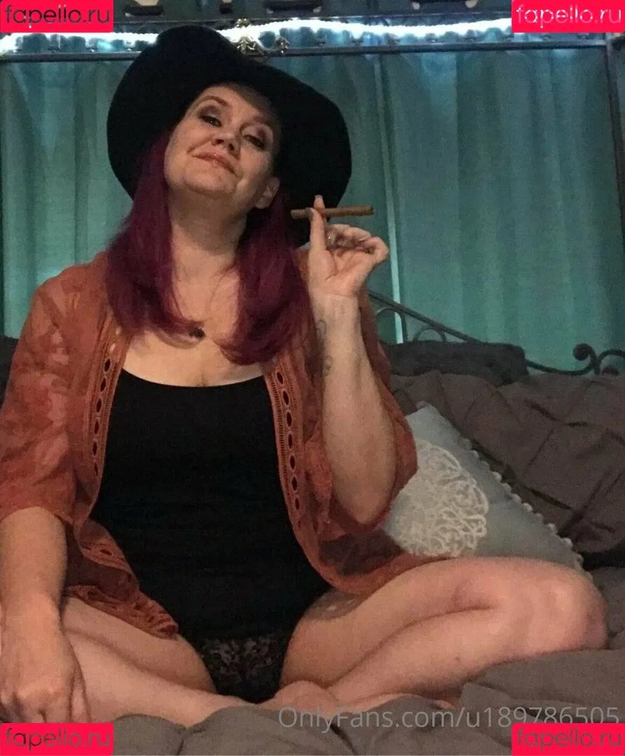 u189786505 Onlyfans Photo Gallery 