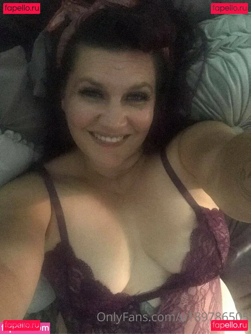 u189786505 Onlyfans Photo Gallery 