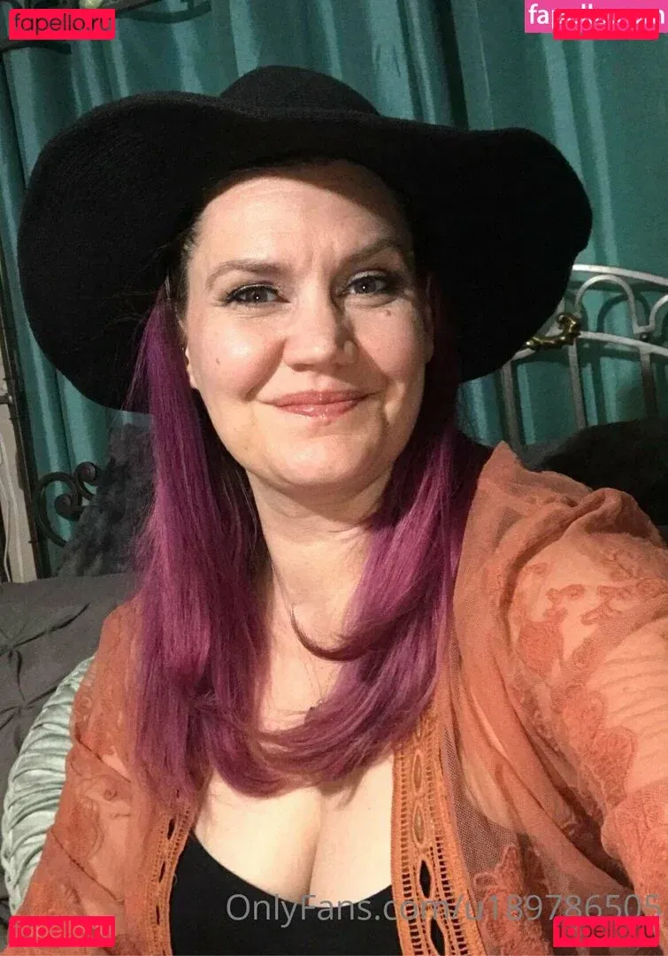 u189786505 Onlyfans Photo Gallery 