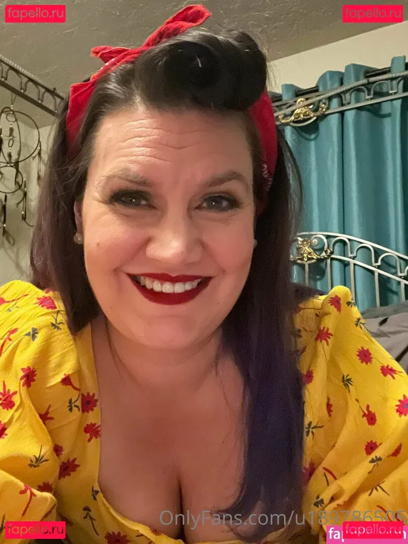 u189786505 Onlyfans Photo Gallery 