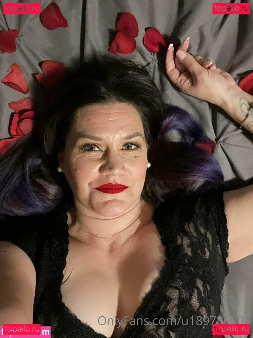 u189786505 Onlyfans Photo Gallery 