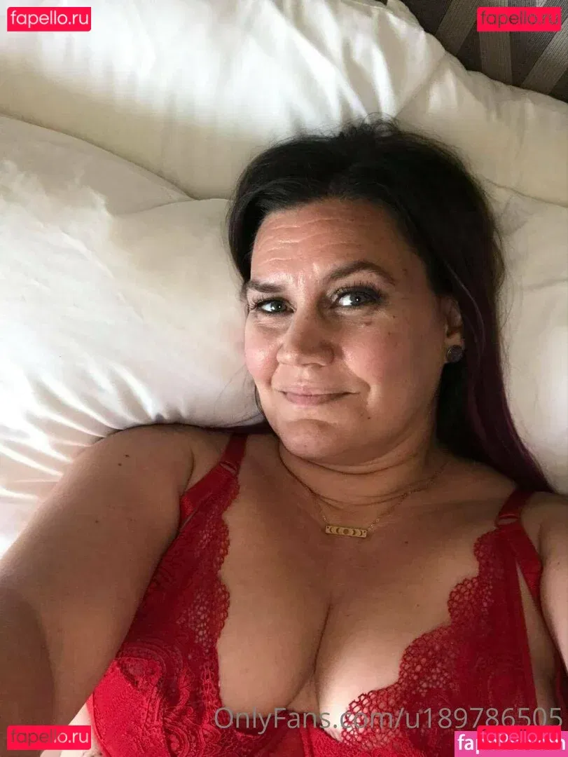 u189786505 Onlyfans Photo Gallery 