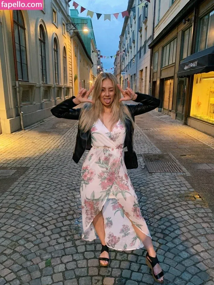 Kandyland Onlyfans Photo Gallery 