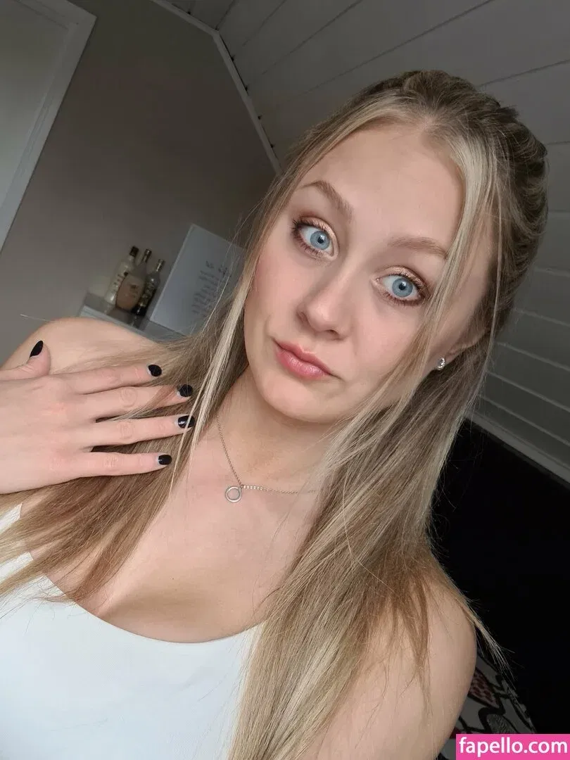 Kandyland Onlyfans Photo Gallery 