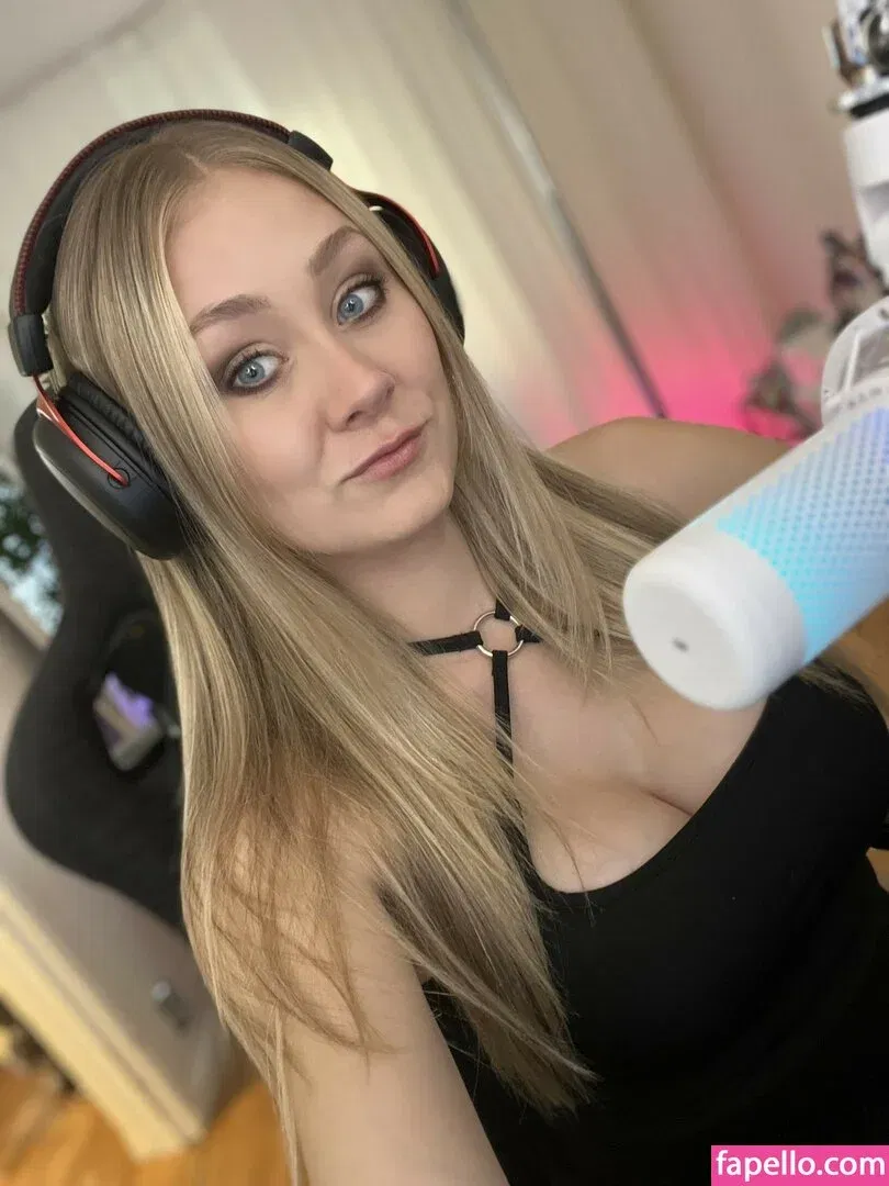 Kandyland Onlyfans Photo Gallery 