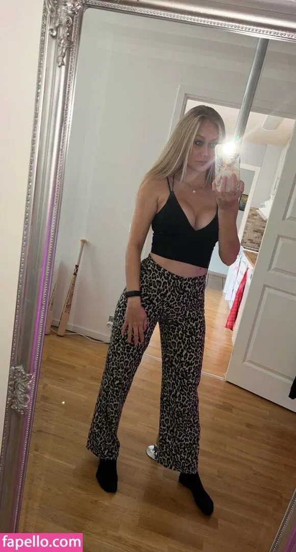 Kandyland Onlyfans Photo Gallery 