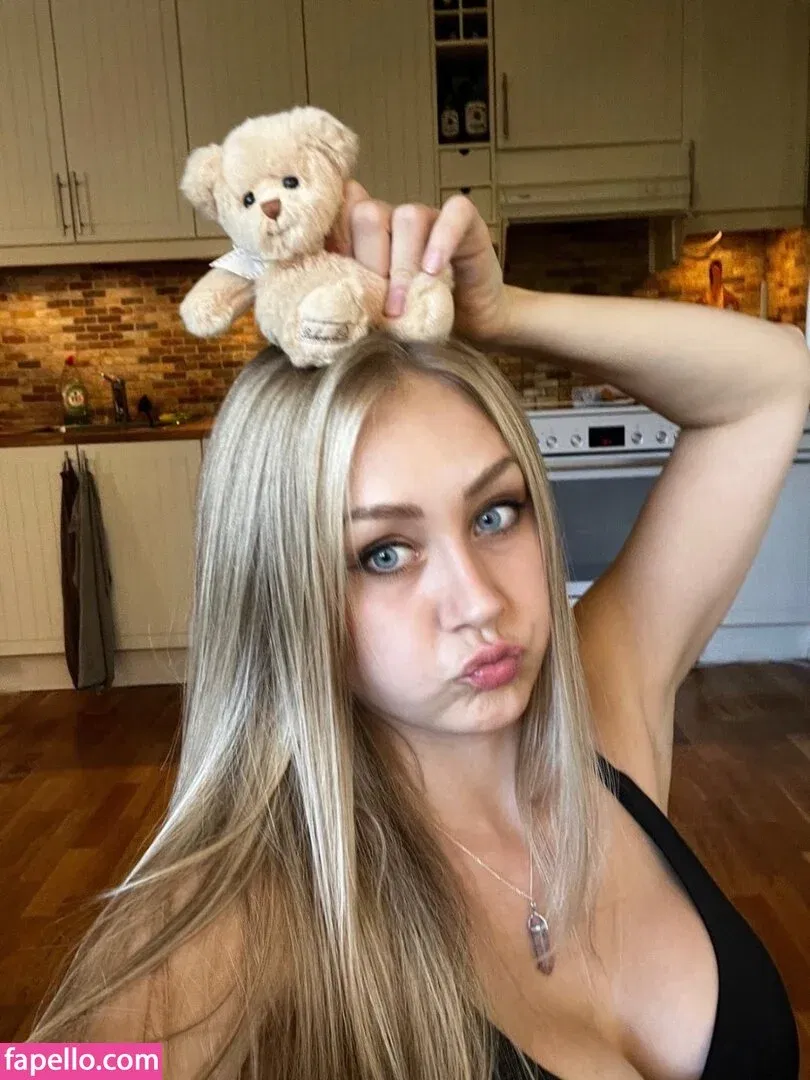 Kandyland Onlyfans Photo Gallery 