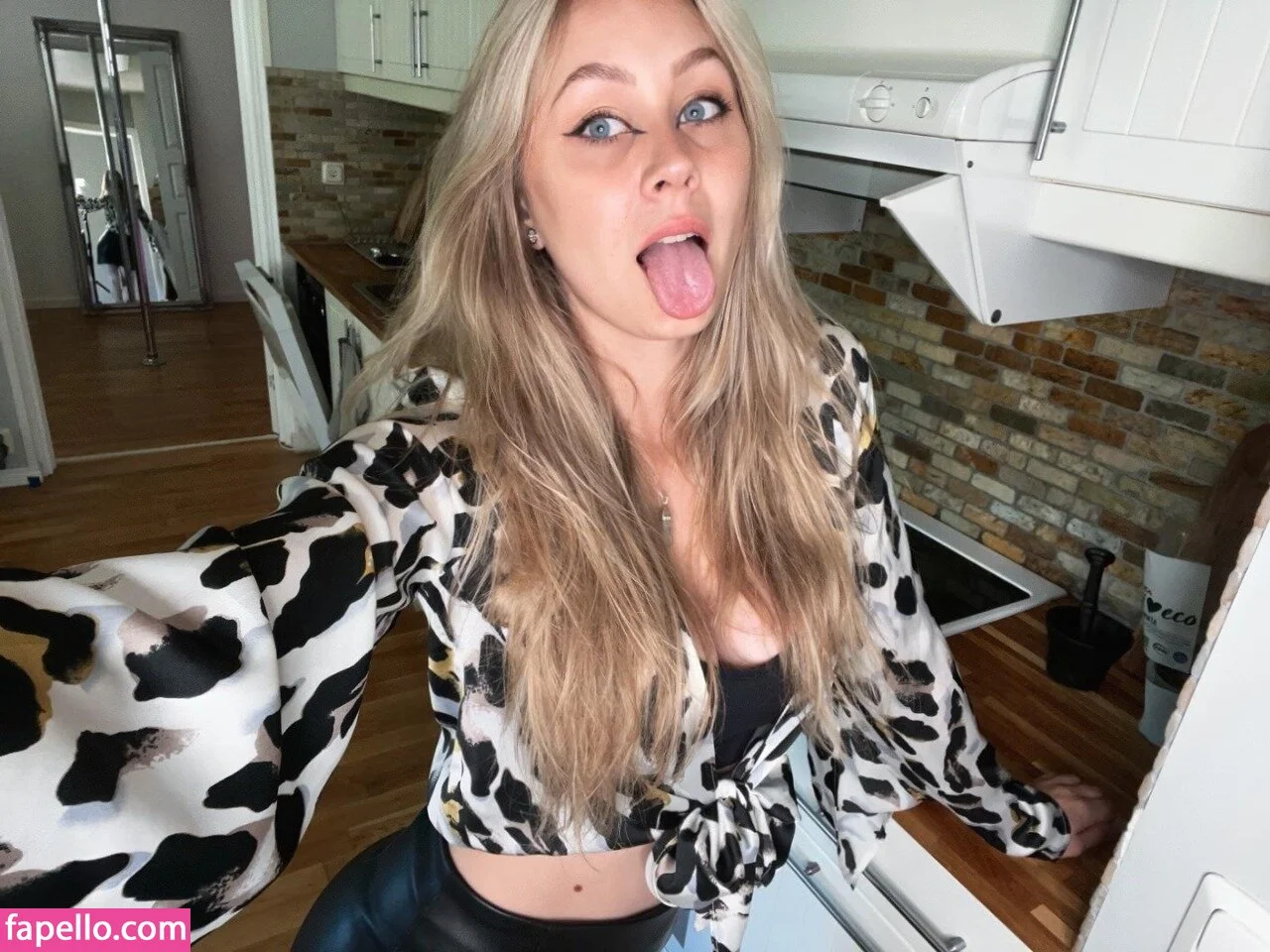 Kandyland Onlyfans Photo Gallery 