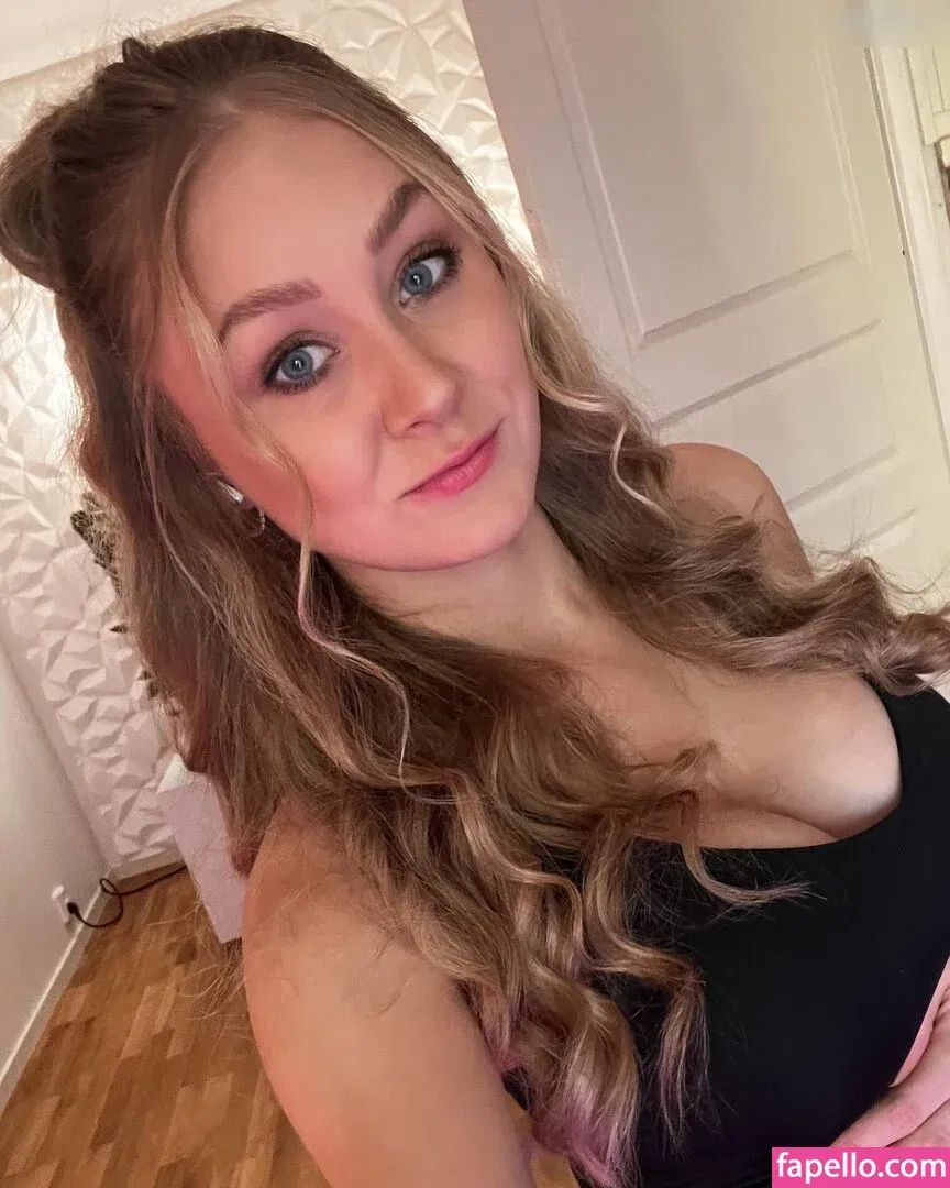 Kandyland Onlyfans Photo Gallery 