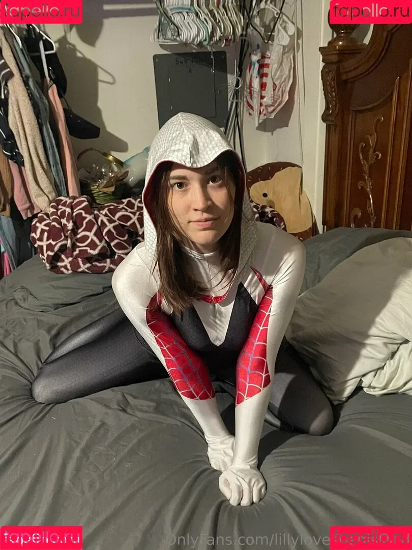 lillylovespenisland Onlyfans Photo Gallery 