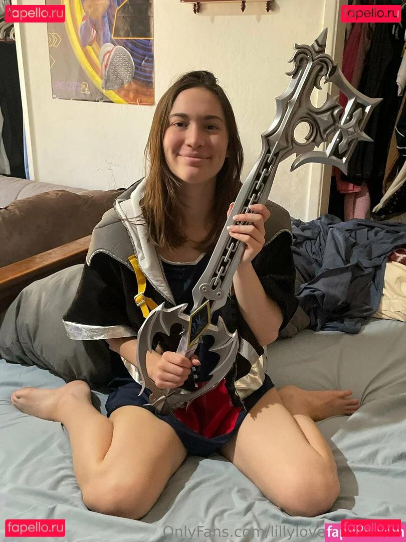 lillylovespenisland Onlyfans Photo Gallery 