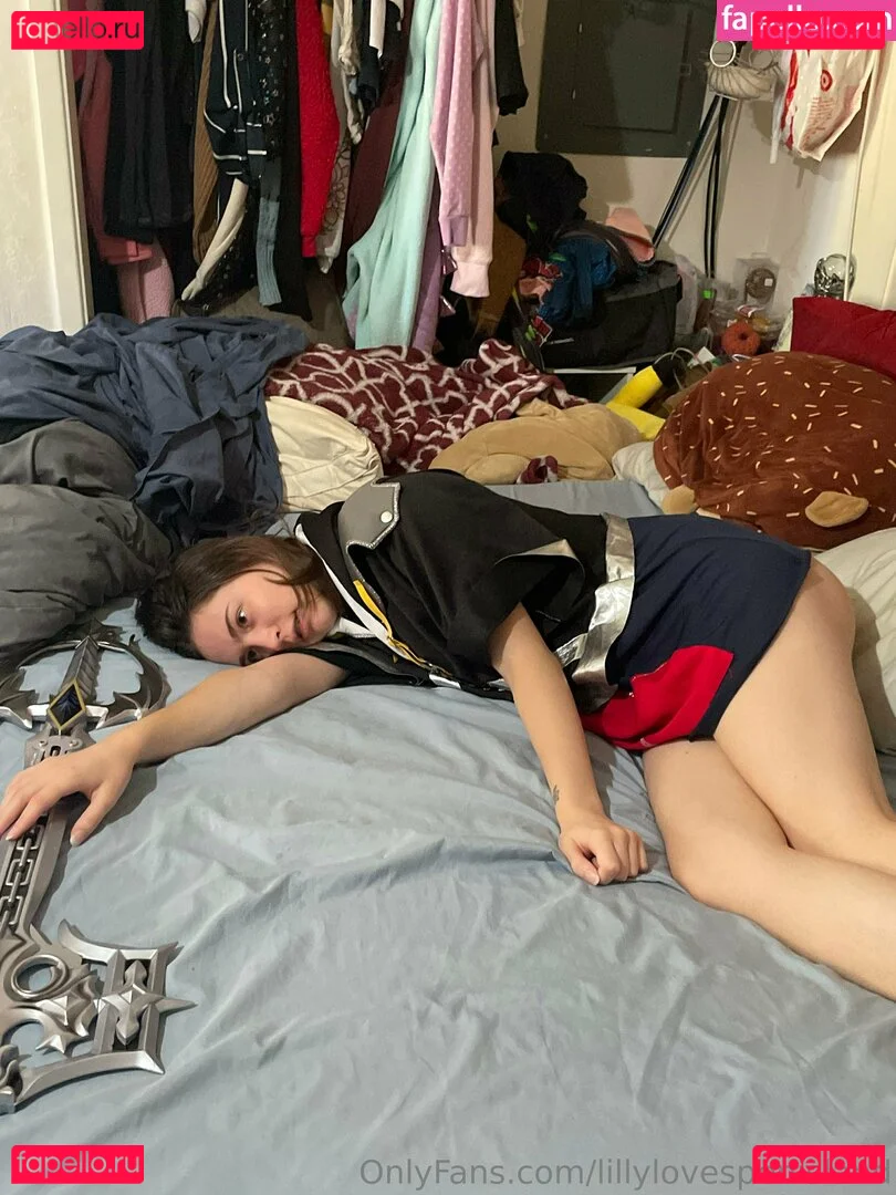 lillylovespenisland Onlyfans Photo Gallery 