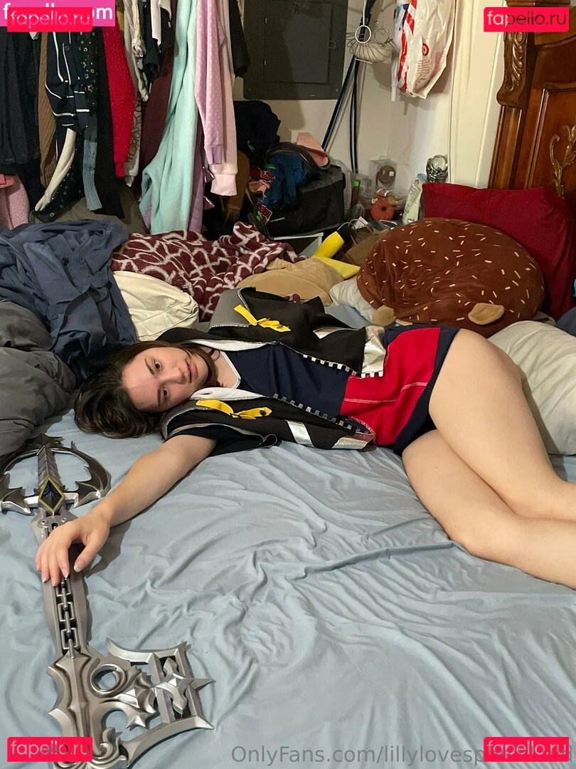 lillylovespenisland Onlyfans Photo Gallery 