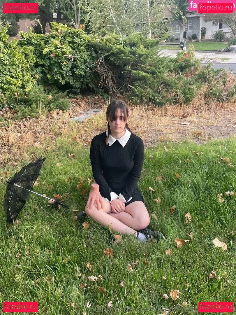 lillylovespenisland Onlyfans Photo Gallery 