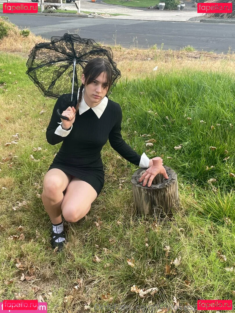 lillylovespenisland Onlyfans Photo Gallery 