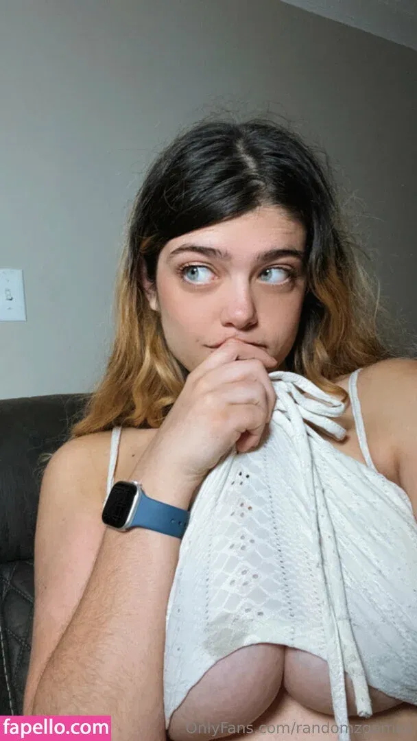 randomzgames Onlyfans Photo Gallery 