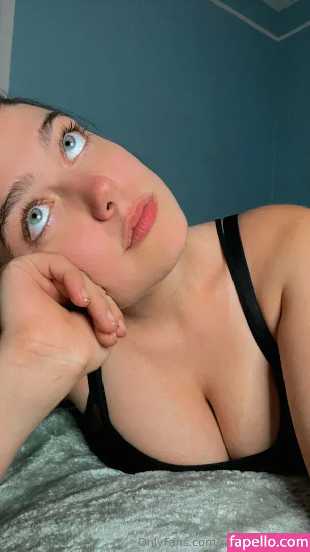 randomzgames Onlyfans Photo Gallery 