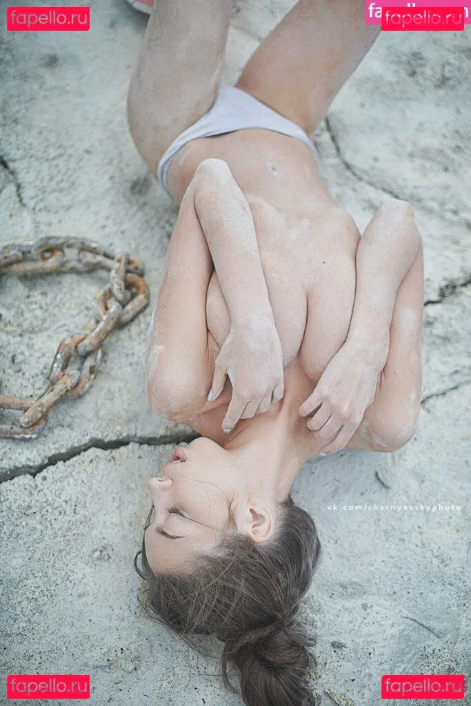 Dasha Lashes Onlyfans Photo Gallery 