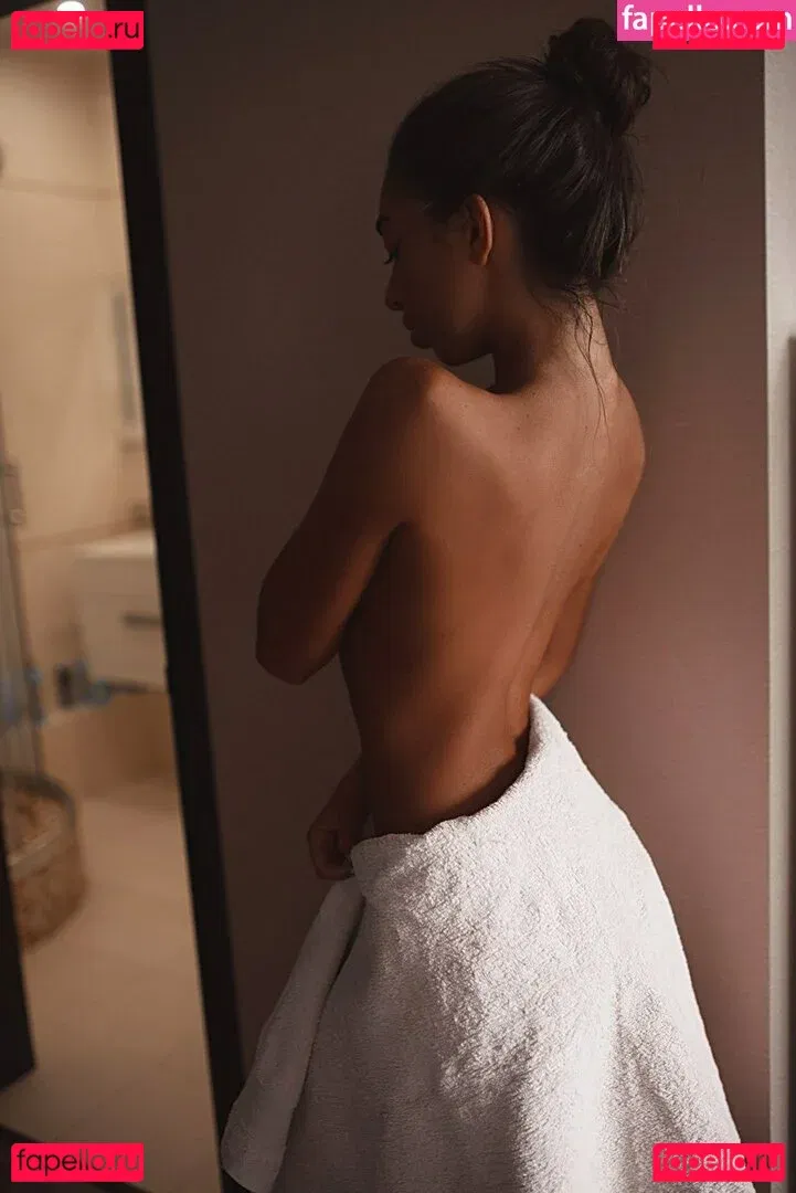 Dasha Lashes Onlyfans Photo Gallery 