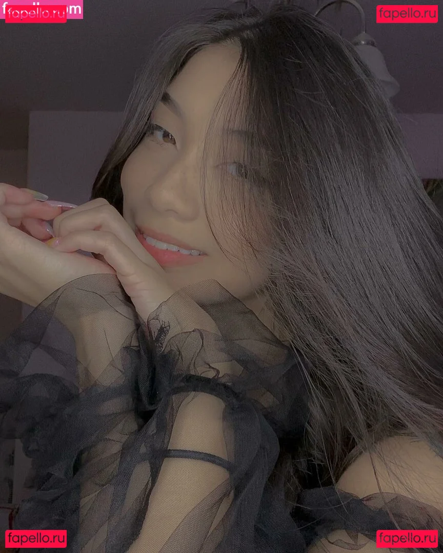 Trin Lovell Onlyfans Photo Gallery 