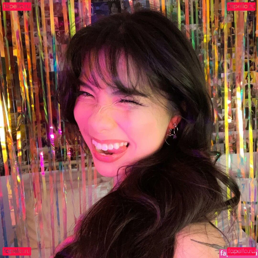 Trin Lovell Onlyfans Photo Gallery 