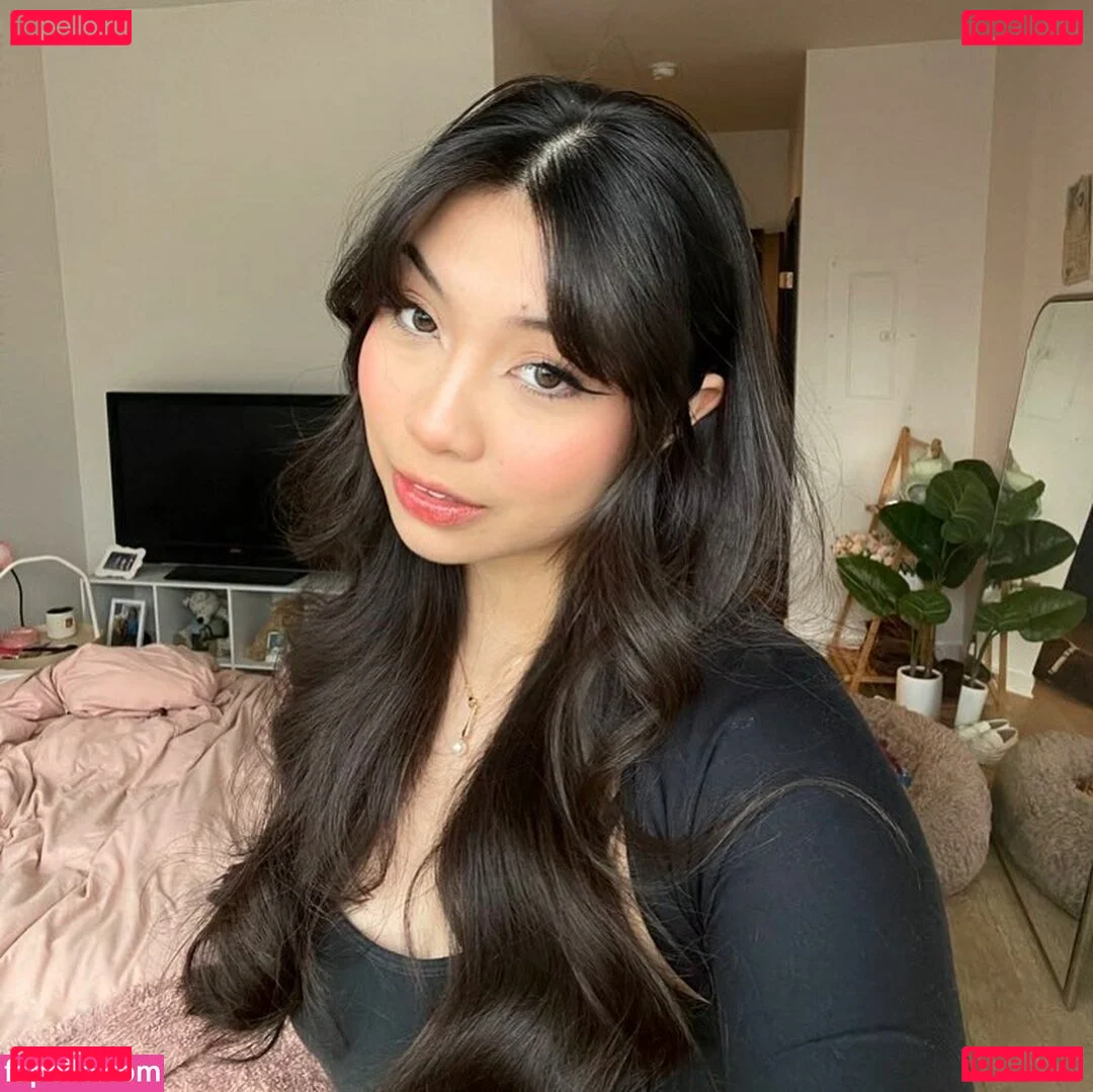 Trin Lovell Onlyfans Photo Gallery 