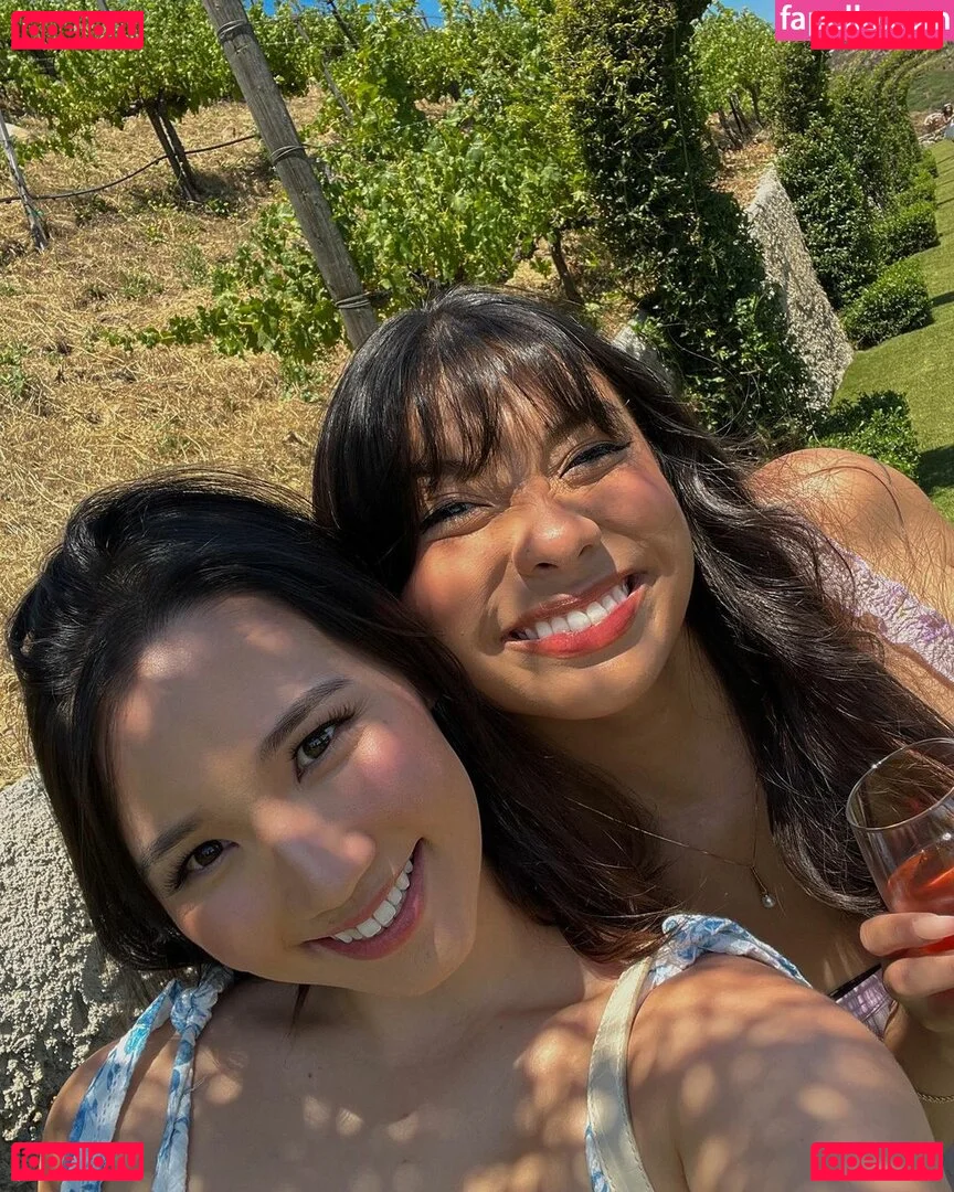 Trin Lovell Onlyfans Photo Gallery 