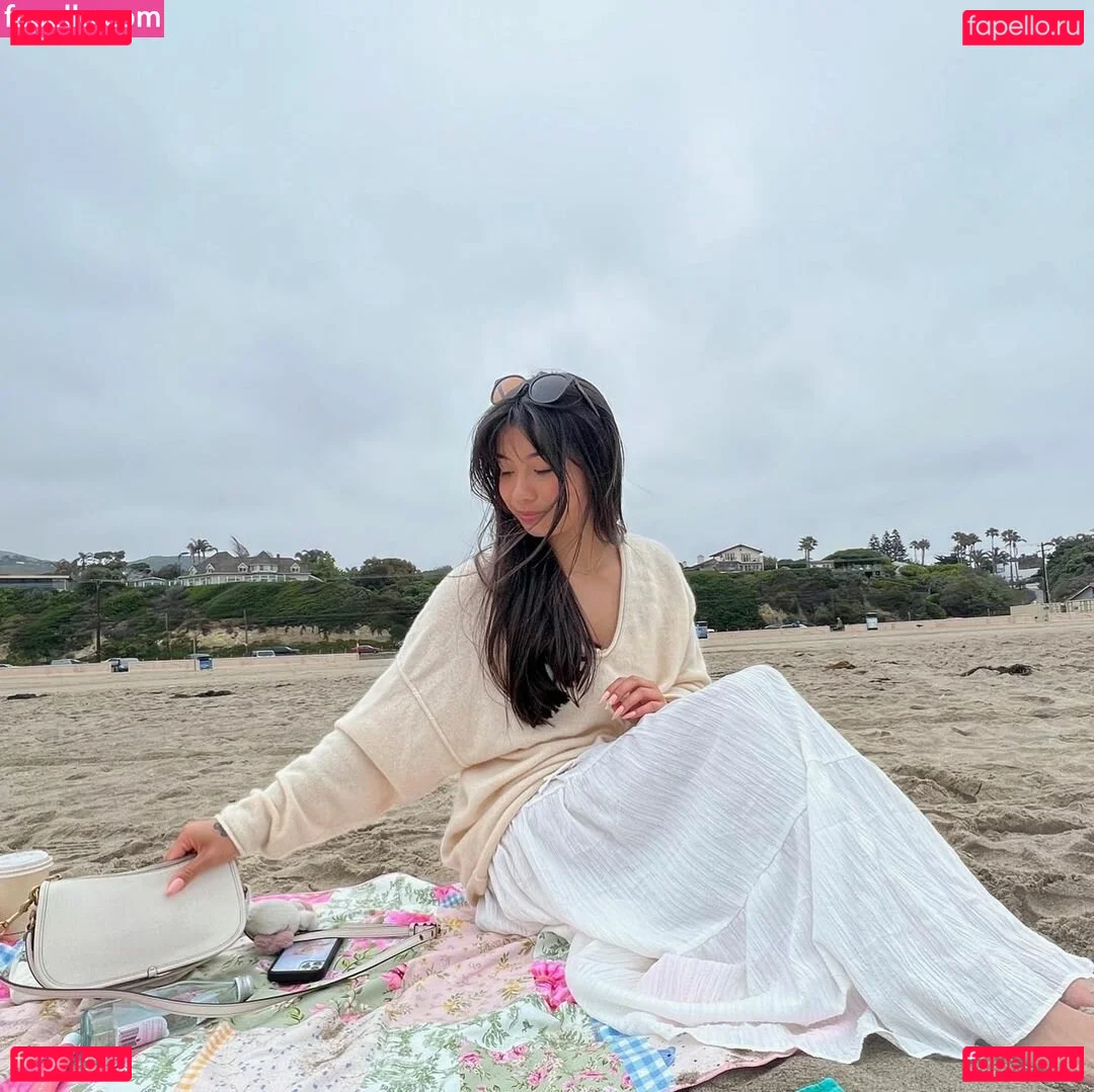 Trin Lovell Onlyfans Photo Gallery 