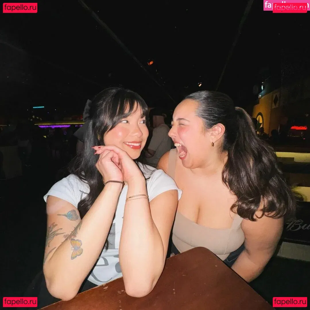 Trin Lovell Onlyfans Photo Gallery 