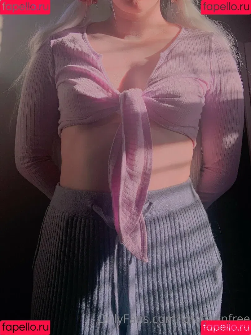 lolafawnfree Onlyfans Photo Gallery 