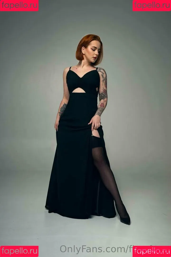 sarah_holland Onlyfans Photo Gallery 