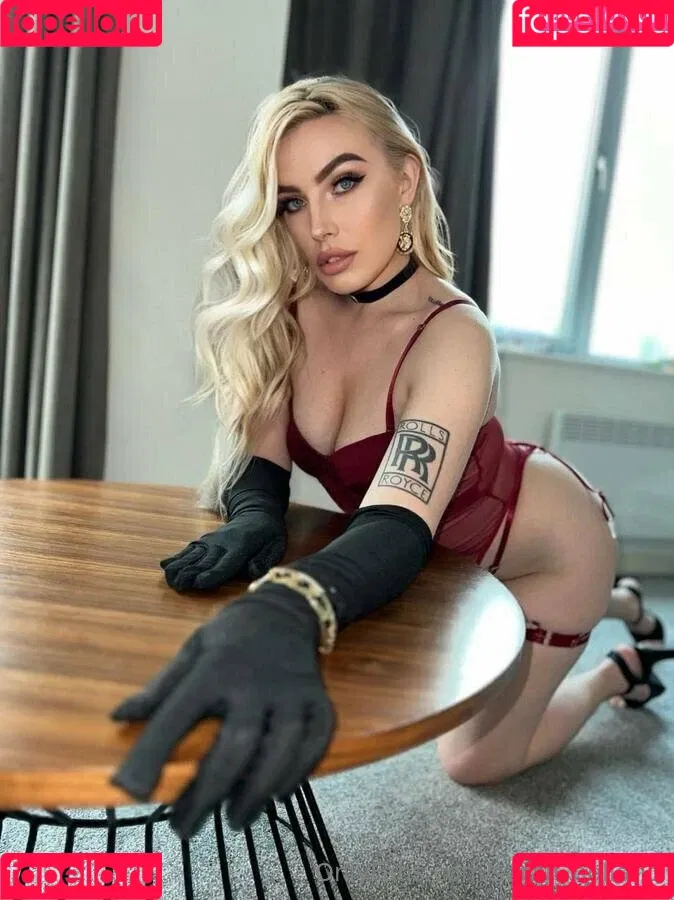 sarah_holland Onlyfans Photo Gallery 