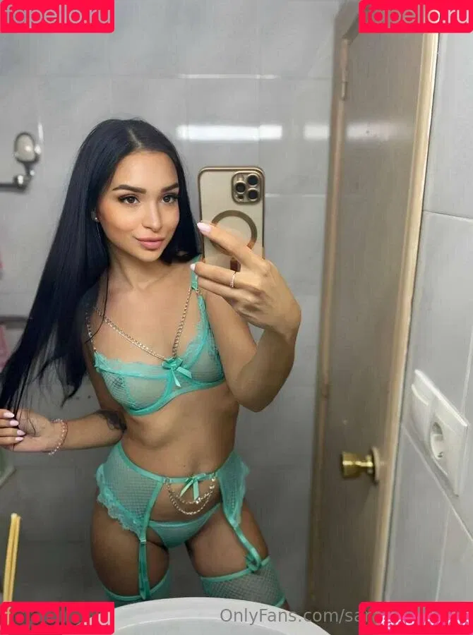 sarah_holland Onlyfans Photo Gallery 
