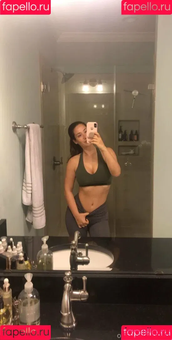 evalovia Onlyfans Photo Gallery 