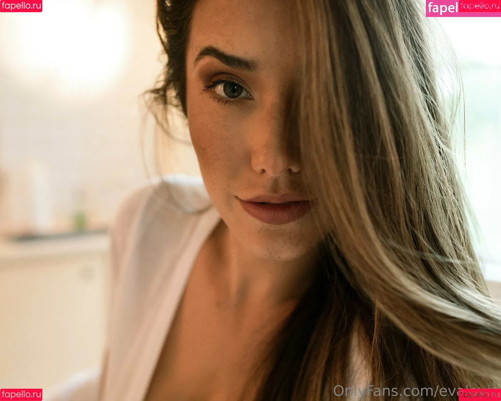 evalovia Onlyfans Photo Gallery 