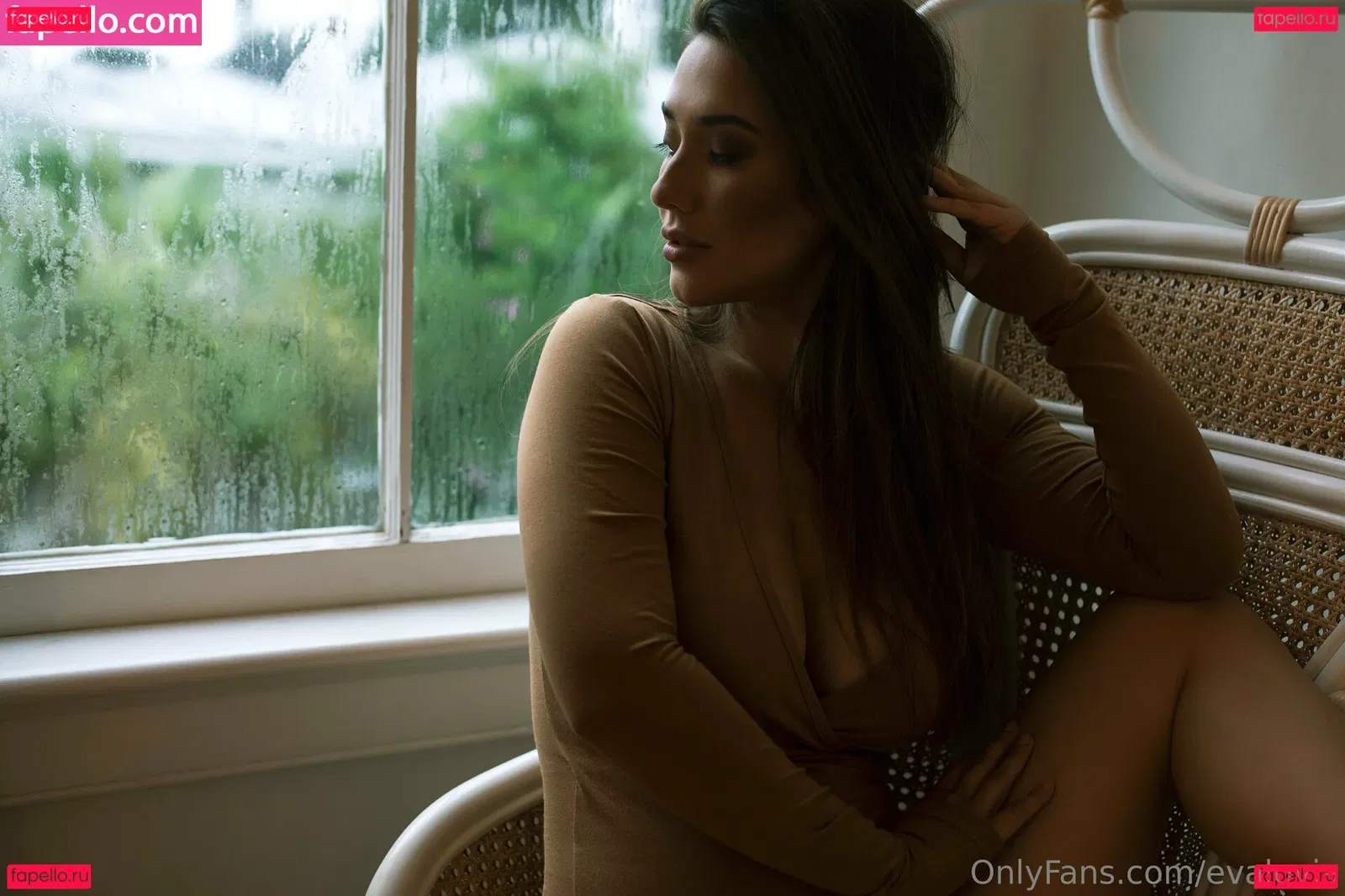 evalovia Onlyfans Photo Gallery 
