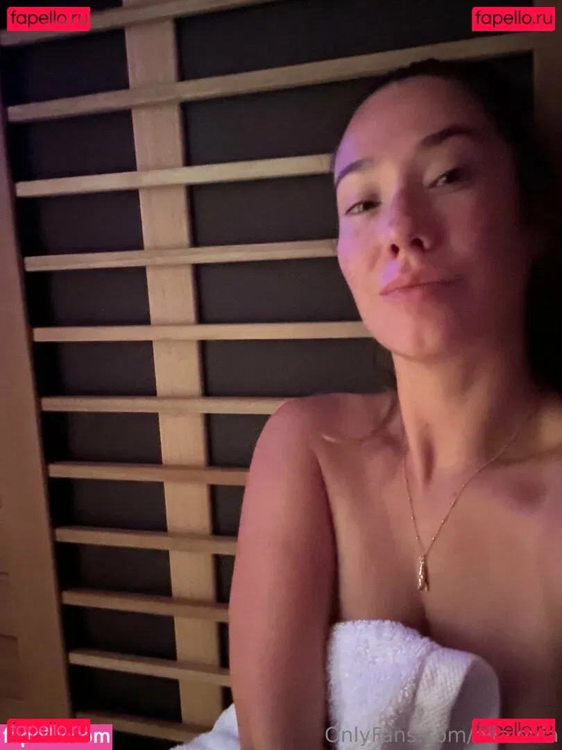 evalovia Onlyfans Photo Gallery 