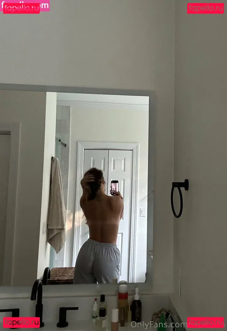 evalovia Onlyfans Photo Gallery 