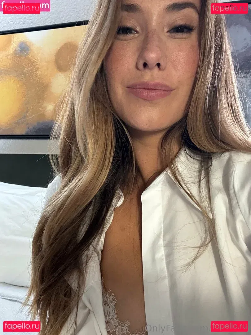 evalovia Onlyfans Photo Gallery 