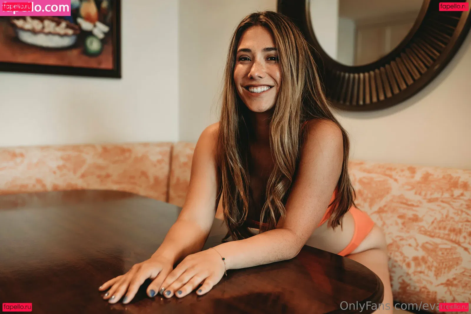 evalovia Onlyfans Photo Gallery 