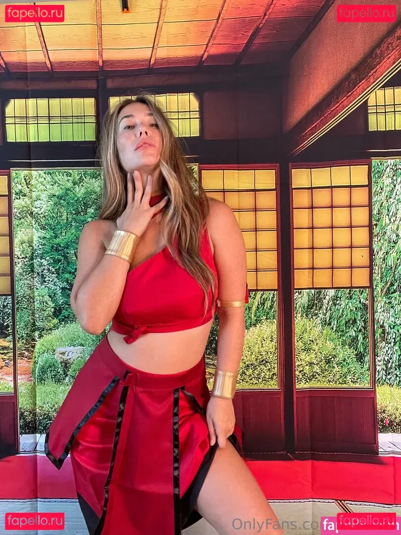 evalovia Onlyfans Photo Gallery 