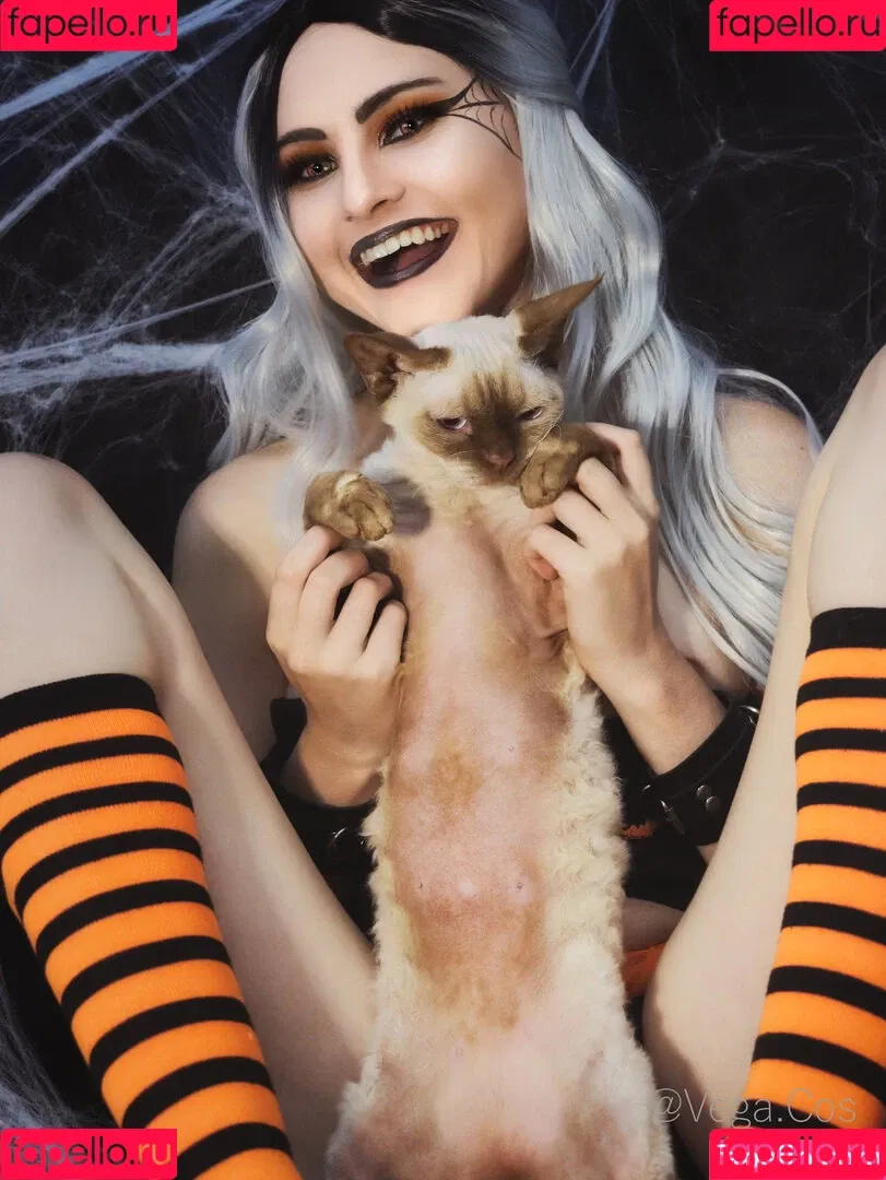 vega.cos Onlyfans Photo Gallery 