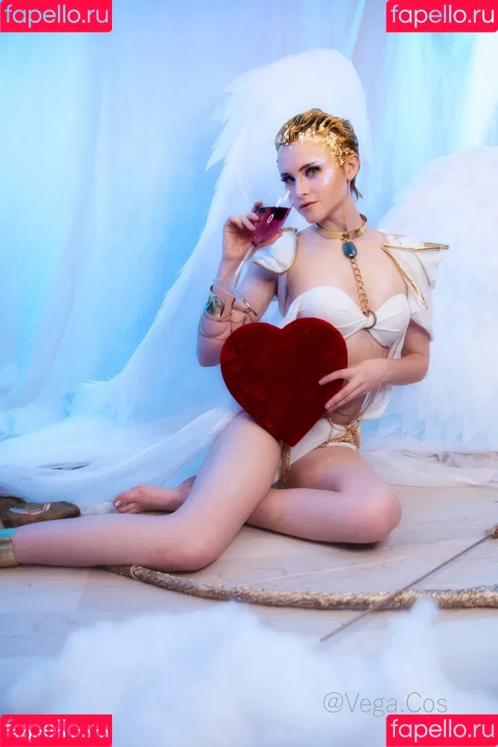 vega.cos Onlyfans Photo Gallery 