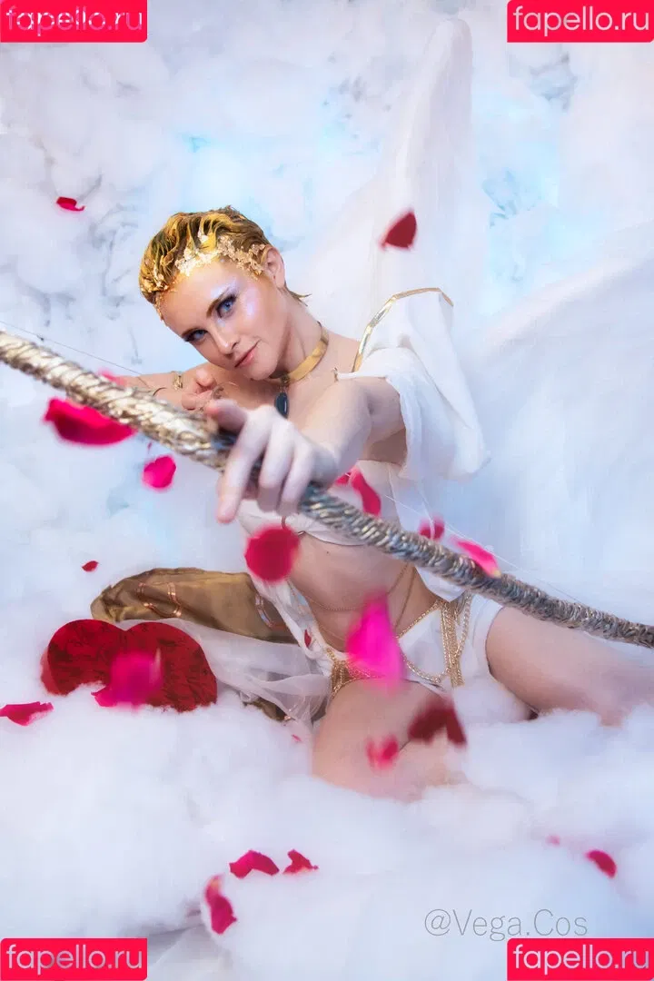 vega.cos Onlyfans Photo Gallery 